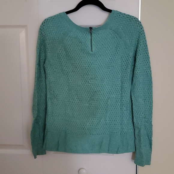 Light teal sweater - Picture 2 of 3